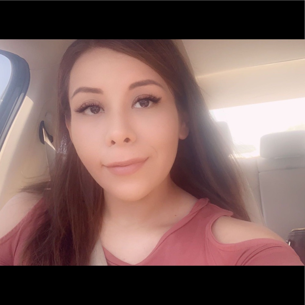 Meet your Posher, Samantha